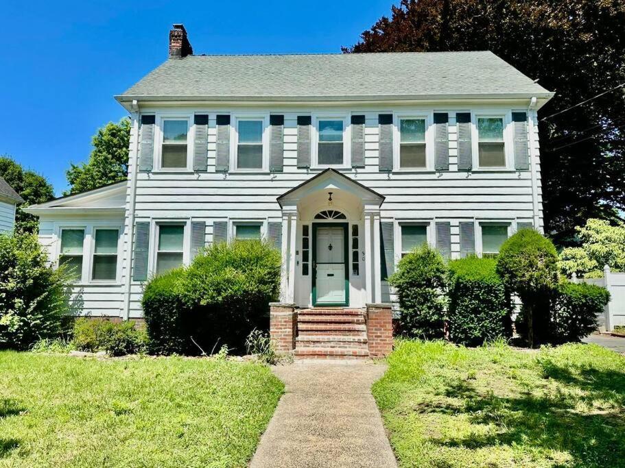 Huge Remodeled House Close To Yale With Backyard Apartment New Haven Exterior photo